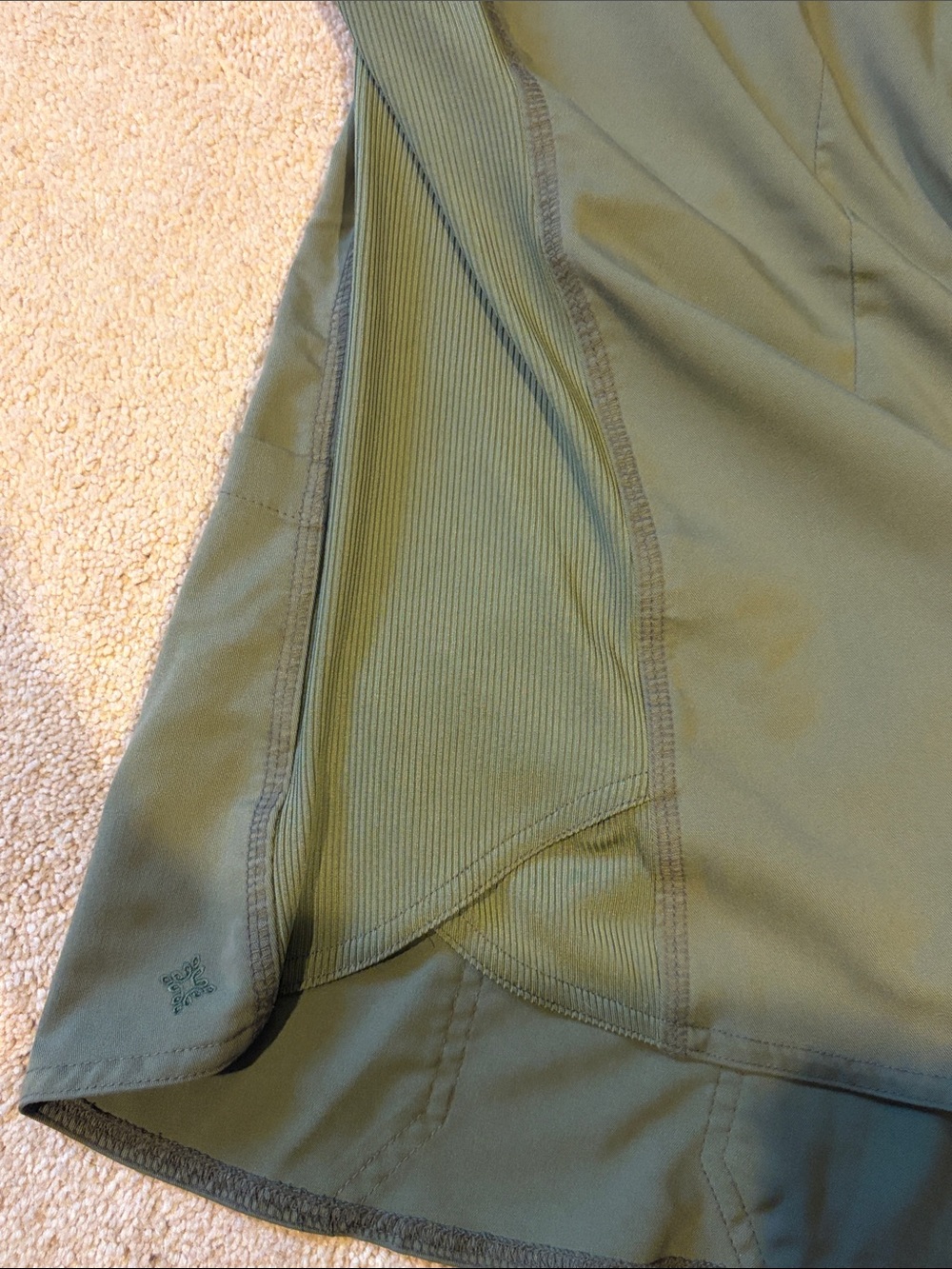 Med Couture Touch medium olive green scrub set - Picture 11 of 11